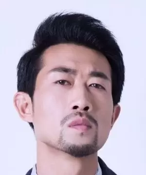 Xue Yi