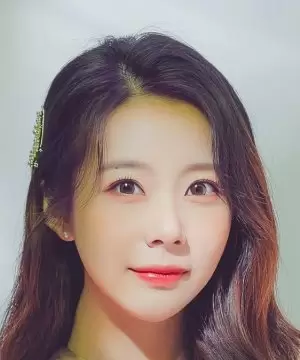 Qian Si Yi
